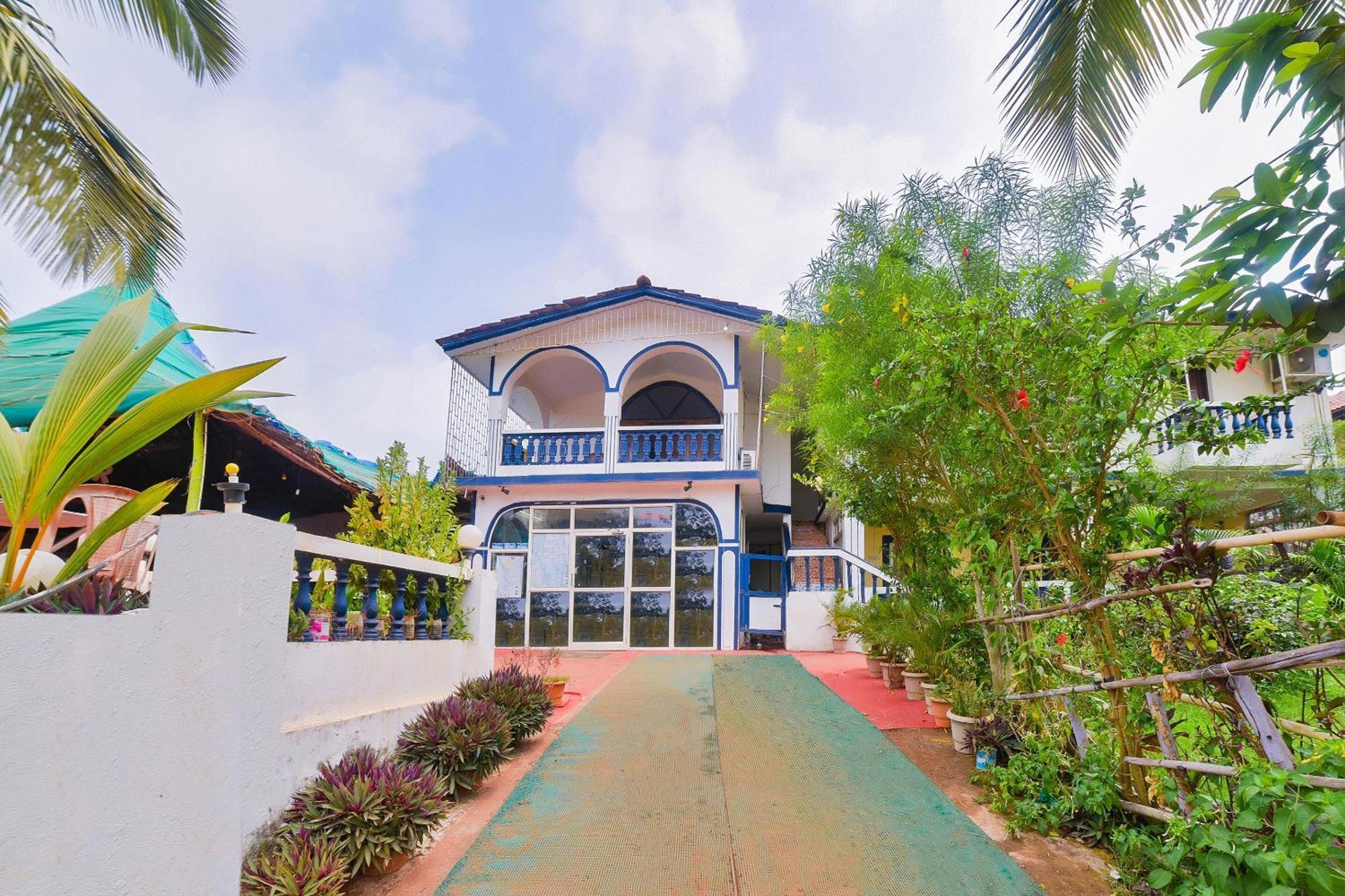Oyo Royal Castle Near Baga Beach מראה חיצוני תמונה